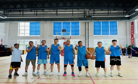 3.K8凯发南山篮球社群受邀参与表部篮球匹敌赛_副本.jpg